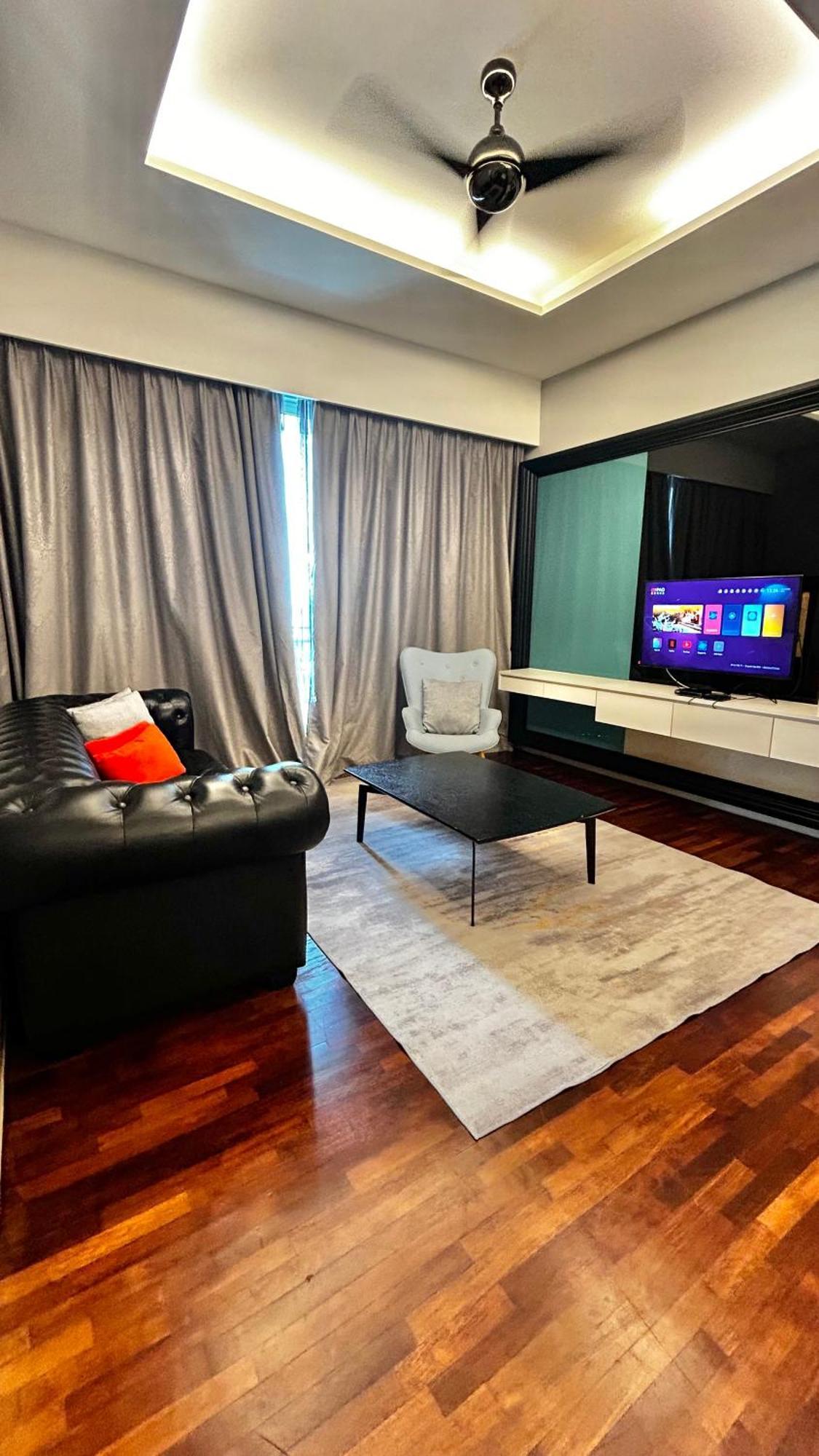 Pangsapuri Luxury 3r2b Penthouse The Shore & Residences